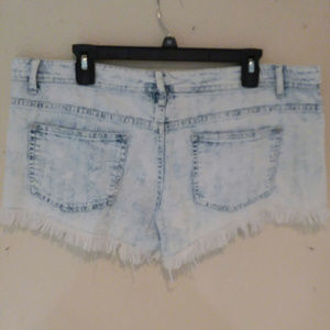 Mossimo Supply Co. Shorts - Mossimo Low Rise Bleached Fringe Floral Jean Short Mossimo Supply Co. Shorts - Mossimo Low Rise Bleached Fringe Floral Jean Short